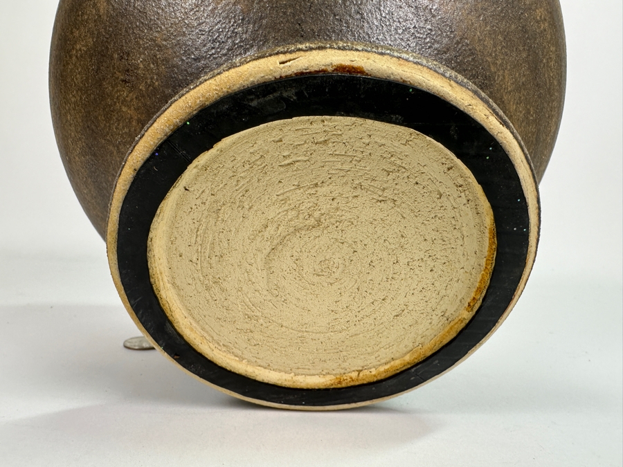 Vintage Mid-Century Modern Vase 9.5W X 7H [Photo 4]