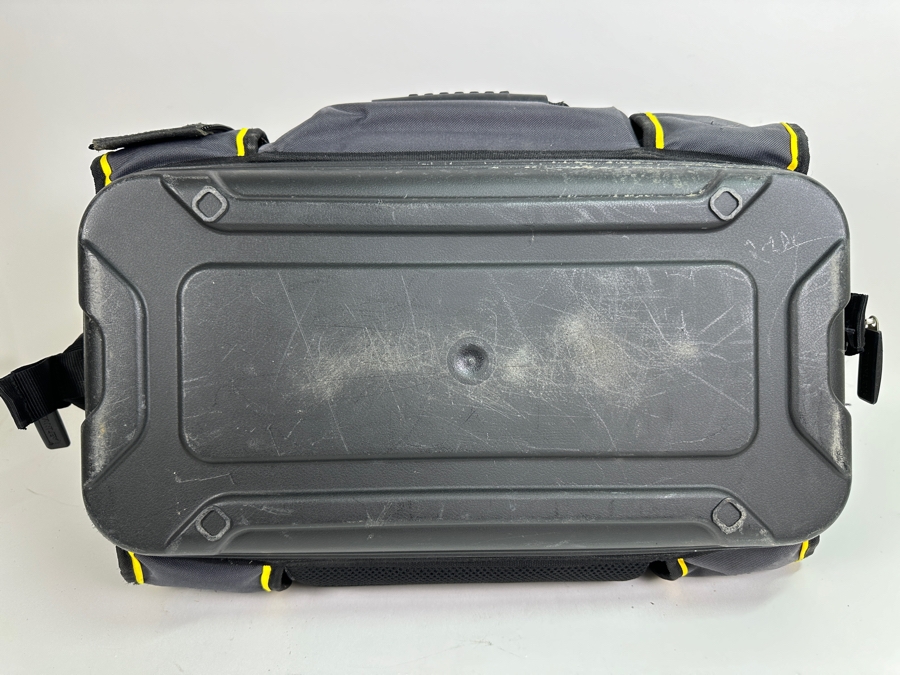 Stanley FatMax XTREME Tool Bag 21'W x 10'H [Photo 5]