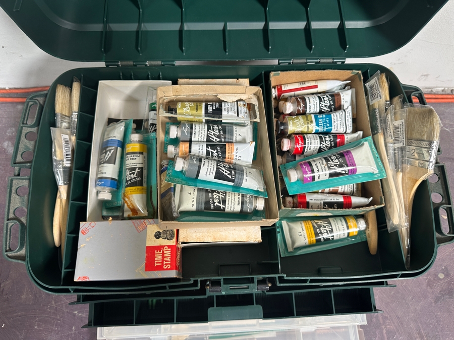 Plano Plastic Guide Elite Fishing Tackle Box Filled With Art Supplies Including Paint Brushes - See Photos [Photo 7]