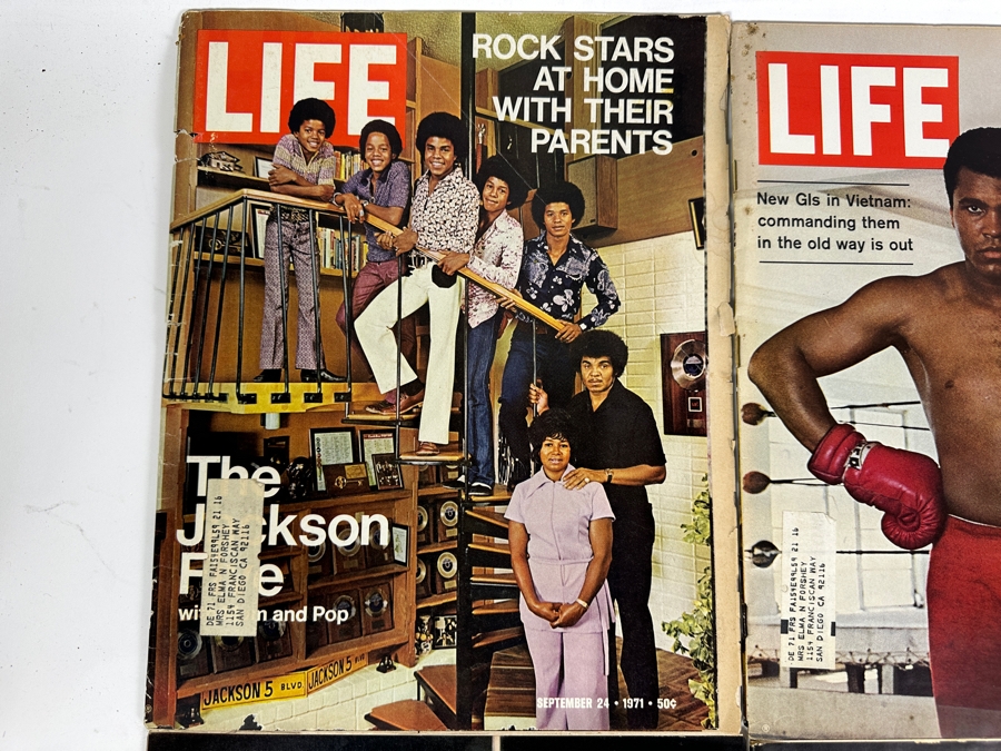 Six Vintage LIFE Magazines: The Jackson Five, Mohammed Ali, Marilyn Monroe, Jackie Kennedy, Paul McCartney & John Wayne [Photo 2]
