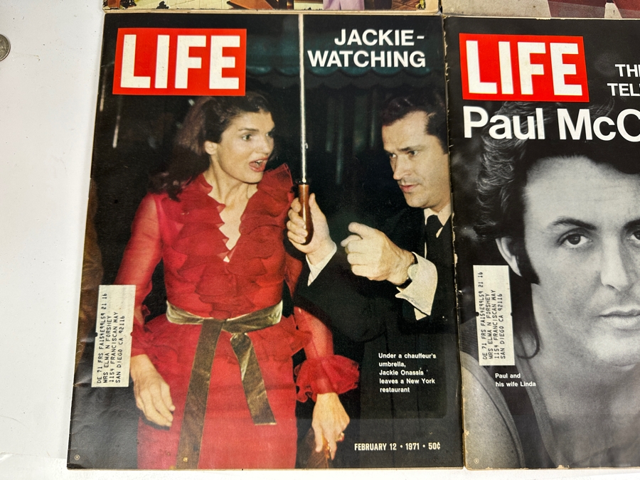 Six Vintage LIFE Magazines: The Jackson Five, Mohammed Ali, Marilyn Monroe, Jackie Kennedy, Paul McCartney & John Wayne [Photo 5]