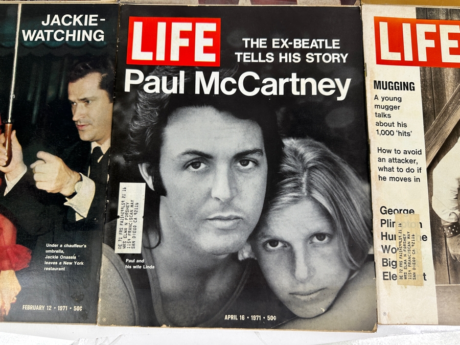Six Vintage LIFE Magazines: The Jackson Five, Mohammed Ali, Marilyn Monroe, Jackie Kennedy, Paul McCartney & John Wayne [Photo 6]