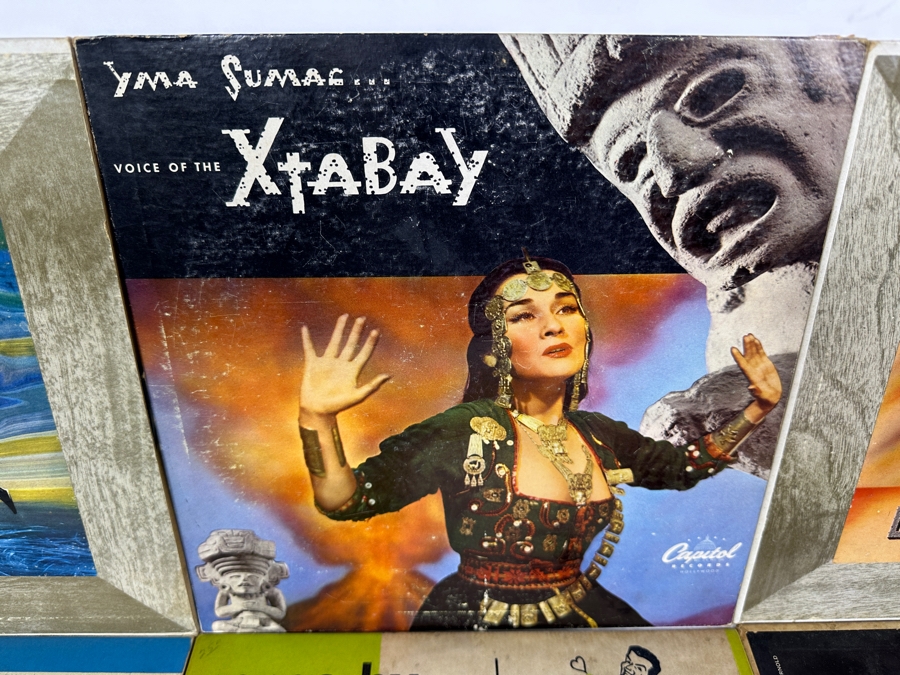 Collection Of Vintage Records [Photo 12]