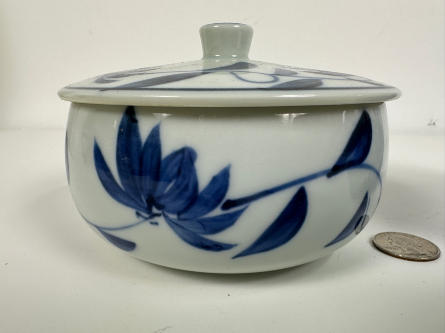 Just Added - Chinese Hand Painted Blue & White Signed Porcelain Vase 4.75H (R) And Vintage Signed Asian Covered Porcelain Box [Photo 12]