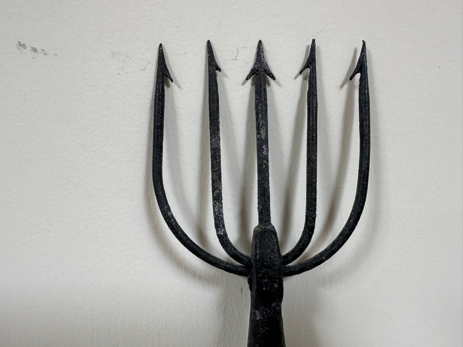 Just Added - Decorative Nautical Decor: Rowing Oar 60L, Metal Trident & Fish/Eel 5 Prong Harpoon 48L [Photo 4]