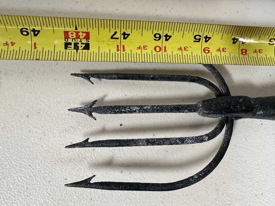 Just Added - Decorative Nautical Decor: Rowing Oar 60L, Metal Trident & Fish/Eel 5 Prong Harpoon 48L [Photo 7]