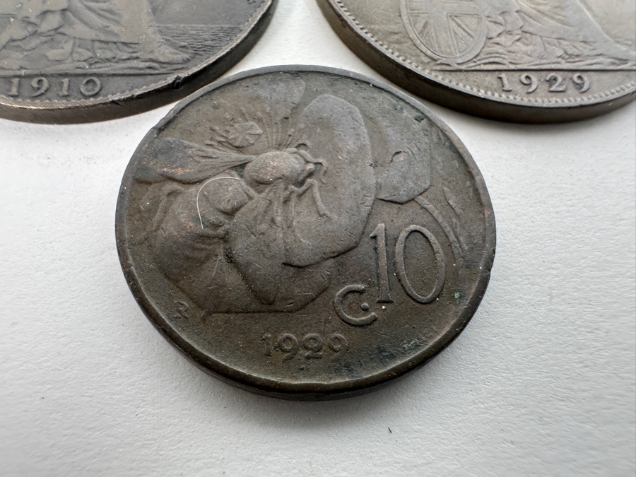 Just Added - Vintage RAF Sweetheart Brooch Wings With 1910 Great Britain Penny, 1929 Great Britain Penny & 1929 Italian 10 Cents Bee [Photo 4]