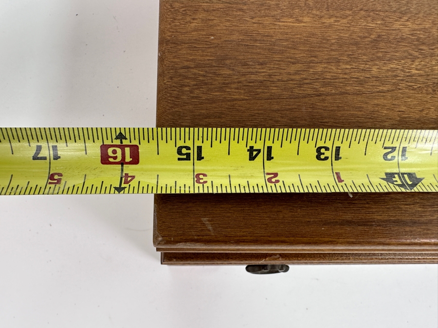 Just Added - Community Stainless By Oneida Silversmiths With Case - Service For Approximately 8 Guests 15.5W X 13D X 5H [Photo 11]