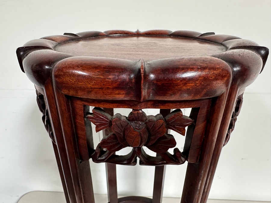 Just Added - Vintage Chinese Carved Rosewood Fern Stand 11.5W X 22H [Photo 3]