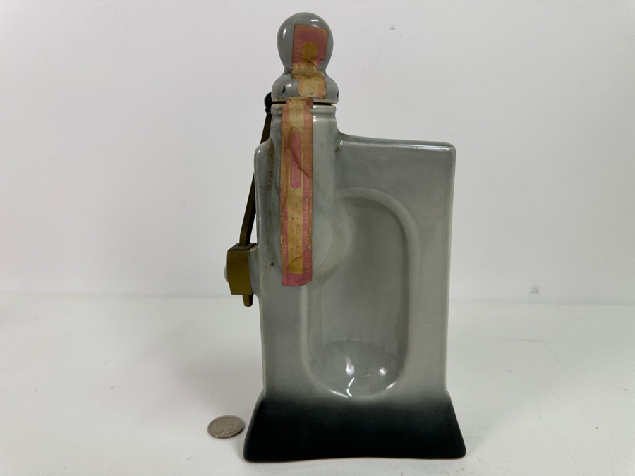 Just Added - Vintage Jim Beam Harolds Club Reno Slot Machine Whiskey Liquor Decanter 10.5H [Photo 3]