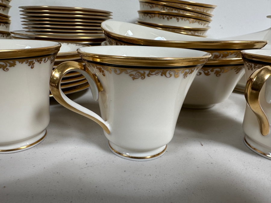 Just Added - Lenox Eclipse Pattern China Set - Approximate Service For 6-8 Guests [Photo 4]