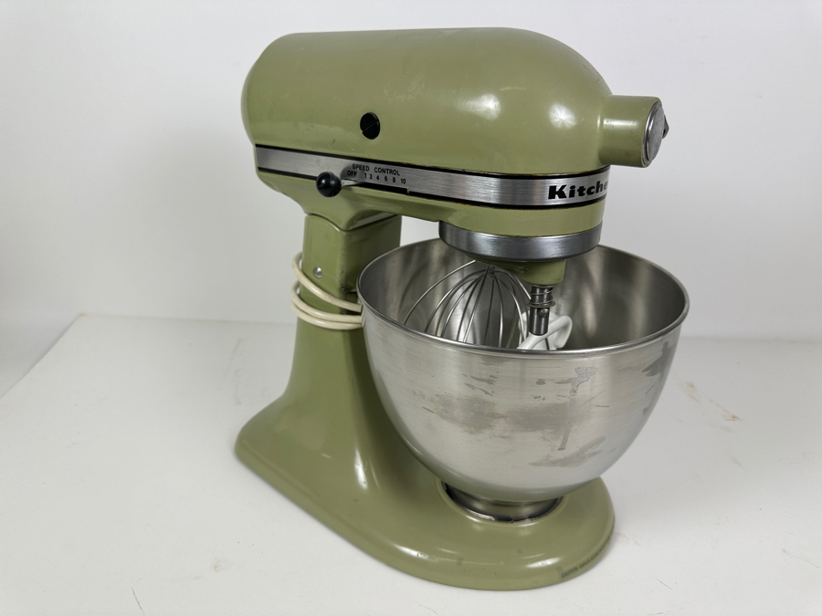 Just Added - Green KitchenAid Stand Mixer [Photo 4]