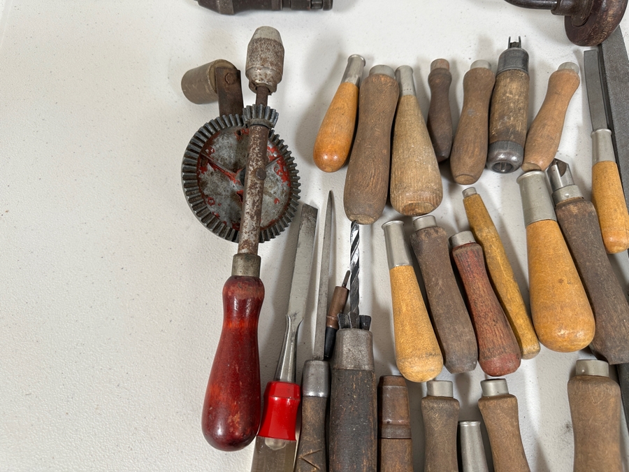 Just Added - Huge Lot Of Vintage Metal Files And Various Tools [Photo 5]