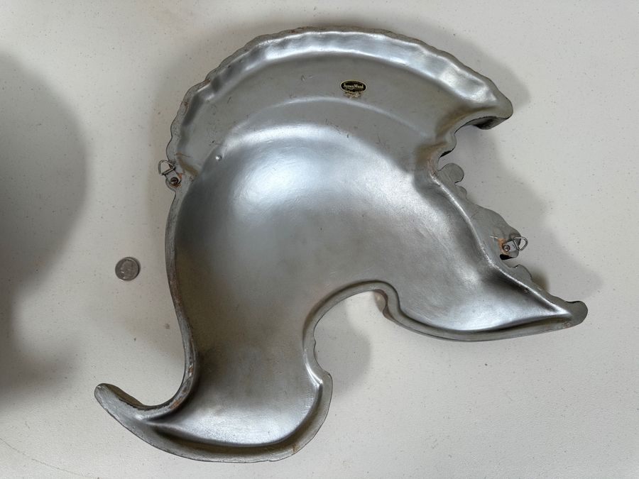 Just Added - Vintage Mid-Century Modern Pair Of Syroco Wall Hanging Roman Gladiator Gargoyle Helmets 16W X 18H [Photo 11]