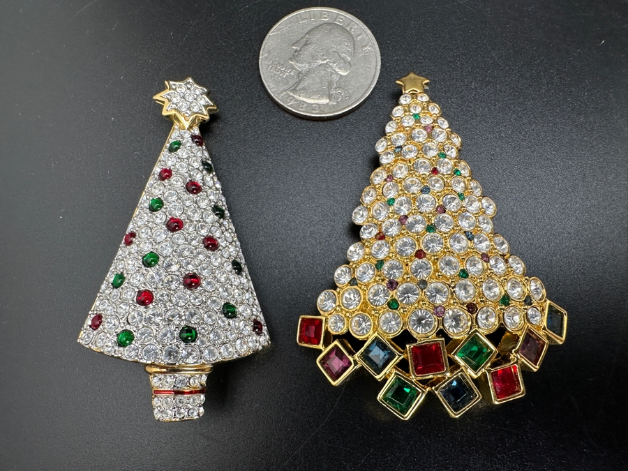 Pair of Swarovski Crystal Christmas Tree Brooch Pins [Photo 4]