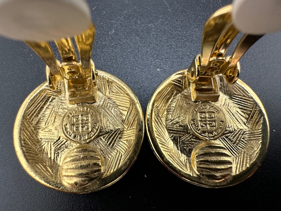 Vintage Givenchy Paris Gold Tone Logo Clip-on Earrings [Photo 6]