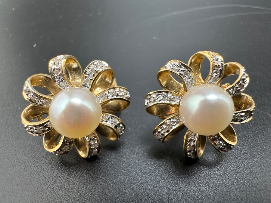 14K Gold Earrings (7.4g) with 8mm Cultured Pearls and ～.80 cttw Single Cut Diamonds FMV $800 Retail $1,600 [Photo 9]