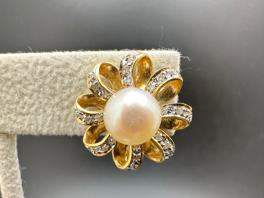 14K Gold Earrings (7.4g) with 8mm Cultured Pearls and ～.80 cttw Single Cut Diamonds FMV $800 Retail $1,600 [Photo 4]