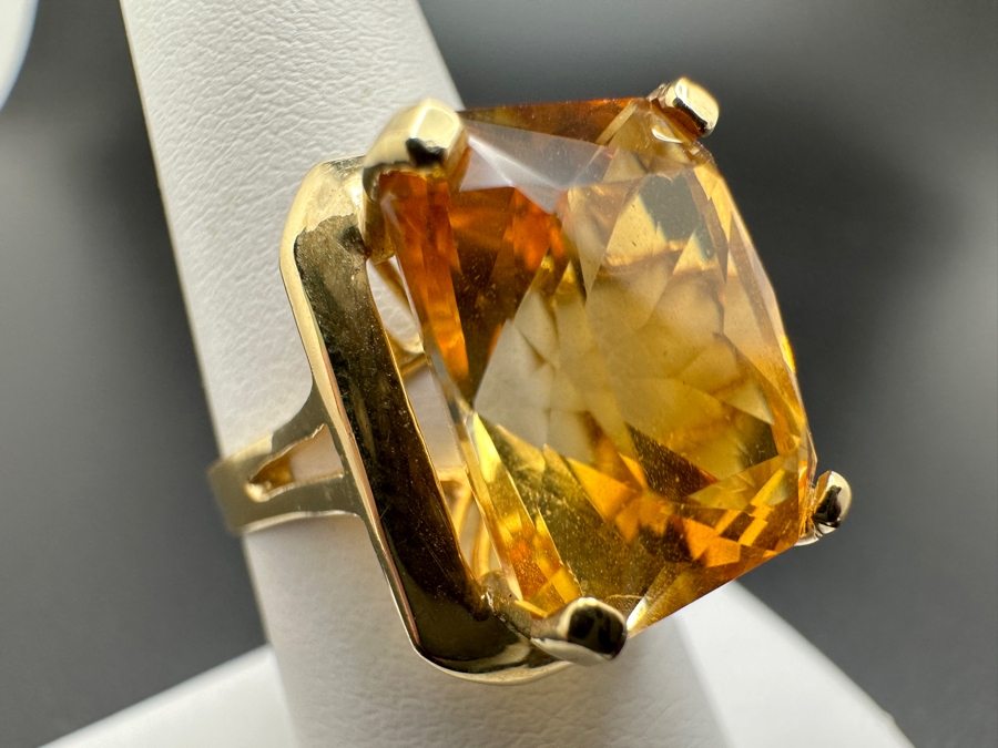14K Gold and Citrine Ring 6.3g Size 7.5 FMV $600 Retail $1,200  [Photo 6]