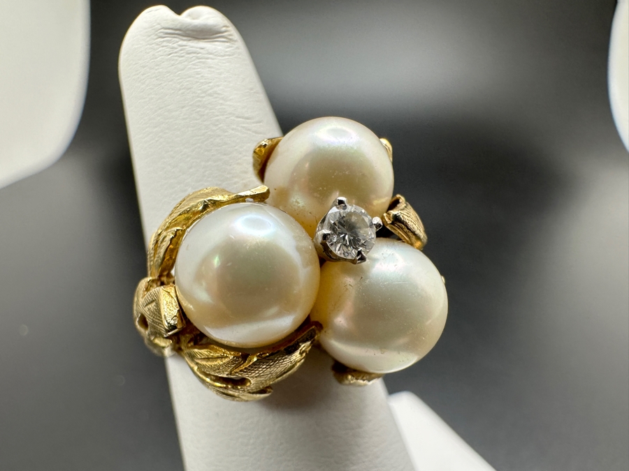 14K Gold Ring with (3) 8mm Cultured Pearls and ～.10 ct Diamond 10.5g [Photo 6]