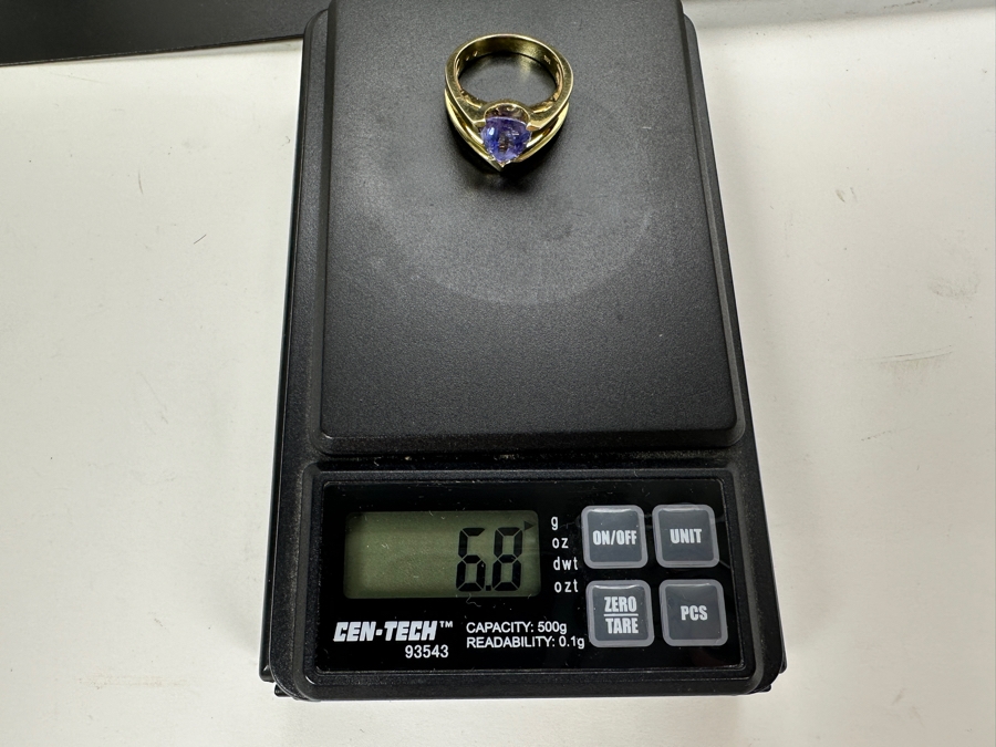14K Gold Tanzanite and Diamond Ring 6.8g 8x8 Trillion Tanzanite ～.25 cttw Diamonds Size 6.75 FMV $1,400 Retail $2,800 [Photo 22]