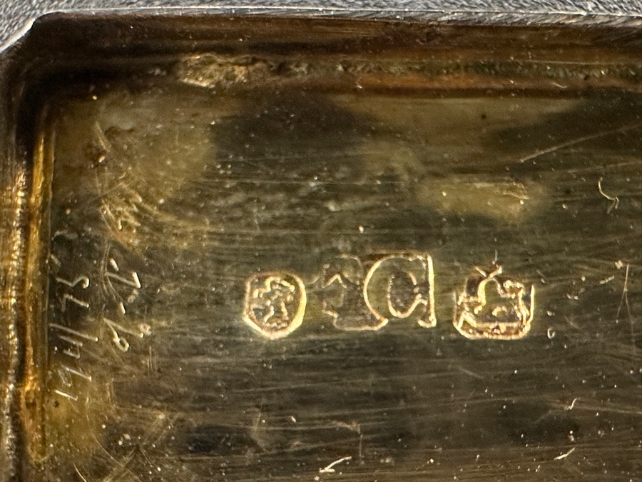 Antique 14K Gold and Sterling Silver Miniature Vinaigrette Snuff Box 7.5g FMV $300 Retail $600 [Photo 8]