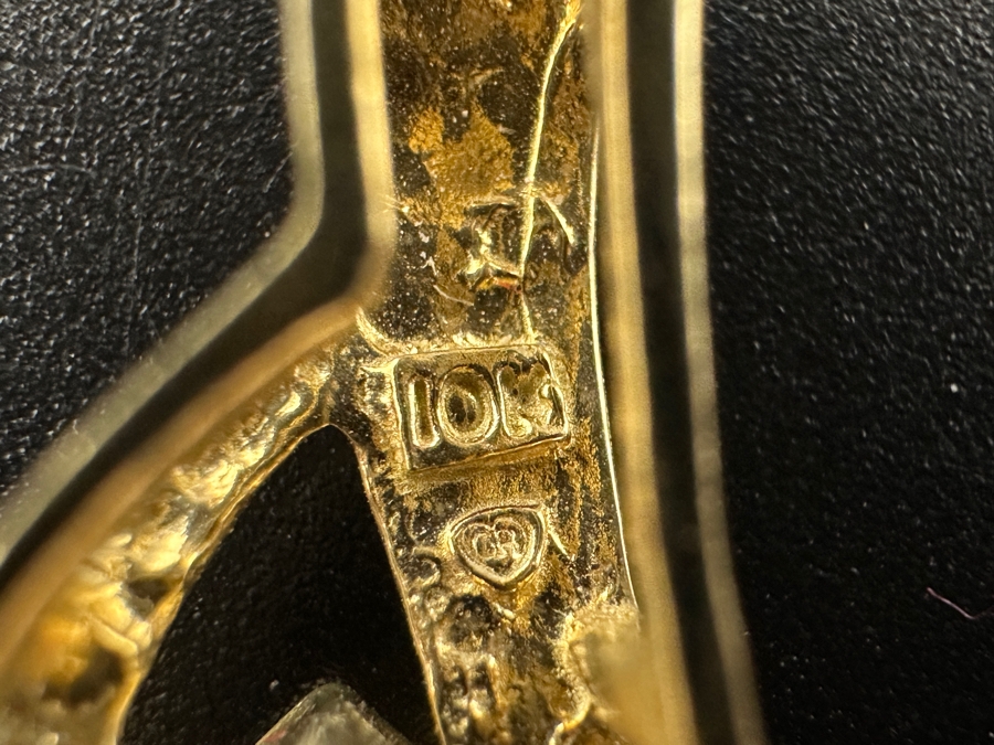 10K Gold Pendant with Imitation Tanzanite 2.9g FMV $200 Retail $400 [Photo 6]