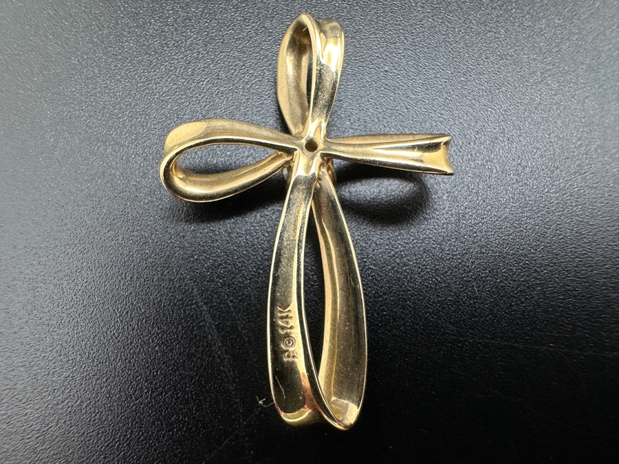 14K Gold Cross with ～.25 cttw Diamond H-I Color SI² 2.1g FMV $400 Retail $800 [Photo 6]