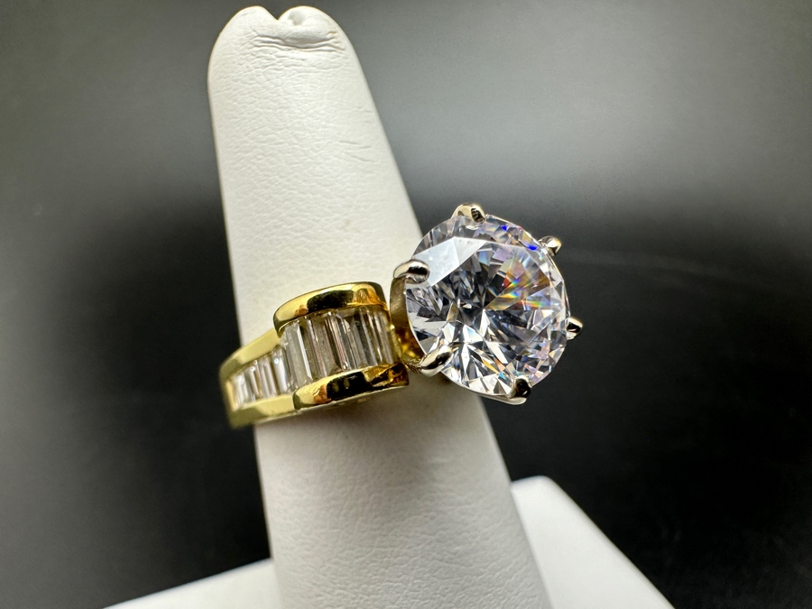 18K Gold Diamond Baguette Ring with CZ Center 11.9g Size 6 FMV $2000 Retail $4000 [Photo 6]