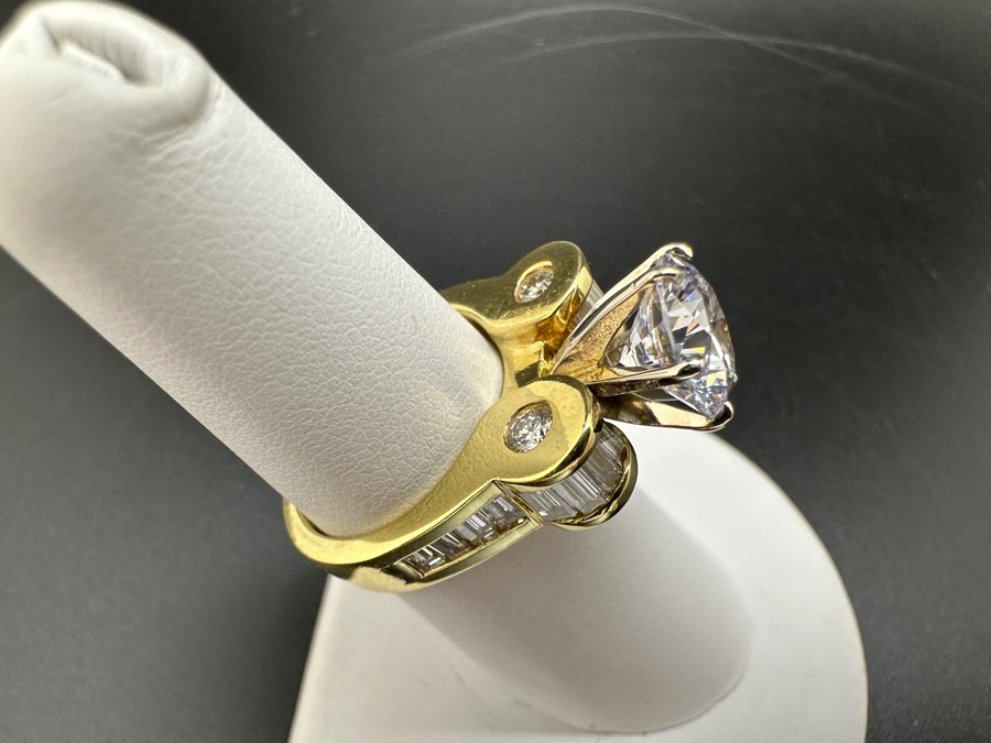 18K Gold Diamond Baguette Ring with CZ Center 11.9g Size 6 FMV $2000 Retail $4000 [Photo 10]