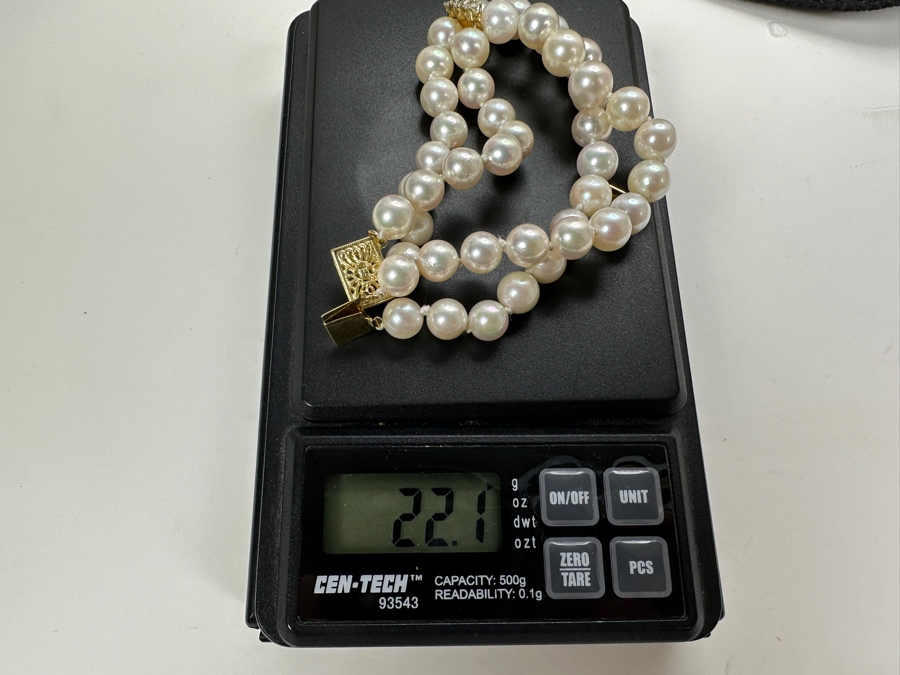 Double Strand Cultured Pearl Bracelet with ～.40 cttw Diamond Accents F-G Color SI²-I¹ 14K Gold Clasp 22.1g FMV $1,000 Retail $2,000 [Photo 13]