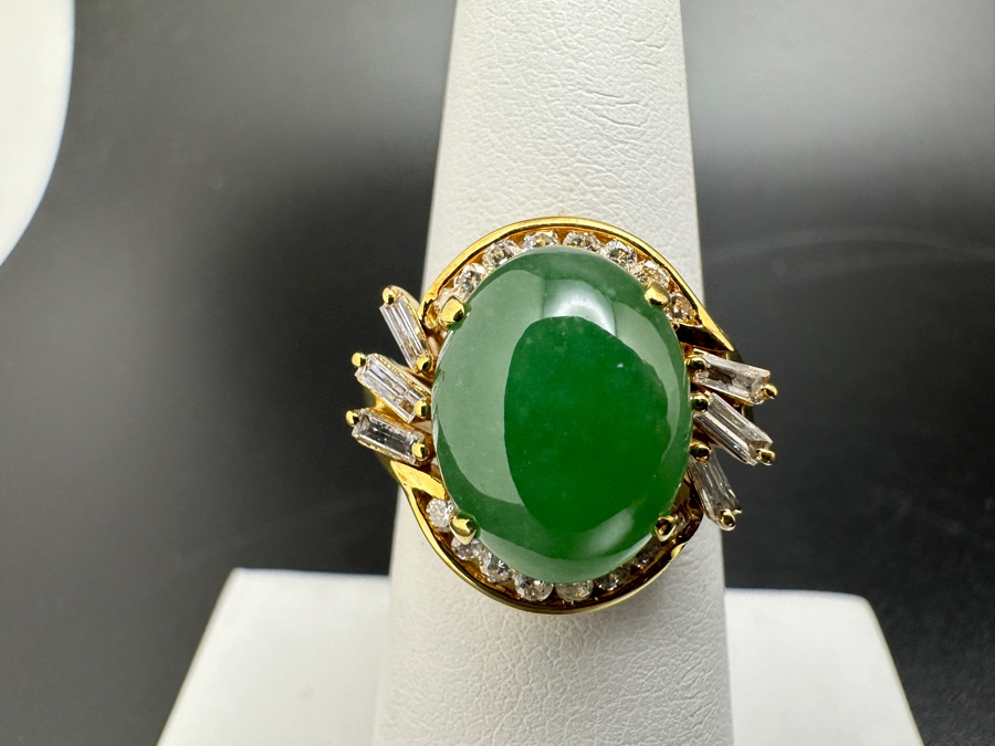 14K Gold Green Jade (13x10mm Cabochon) and Diamond Ring 6.4g ～.65 cttw Diamonds SI²-SI³ Size 6.5 FMV $750 Retail $1,500 [Photo 3]
