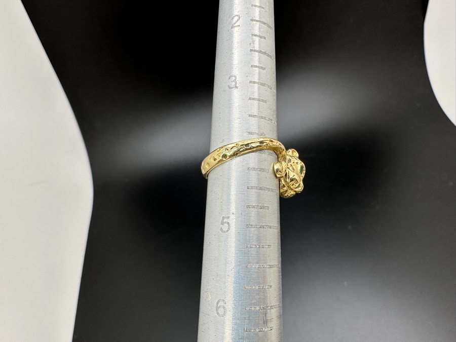 14K Gold Cheetah Ring with Emerald Eyes 5.5g Size 4 FMV $500 Retail $1,000 [Photo 13]