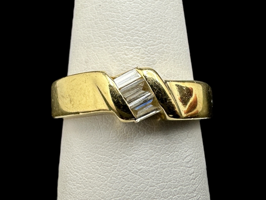 14K Gold and Diamond Ring ～1/3 cttw 4.8g Size 7.5 FMV $650 Retail $1,300