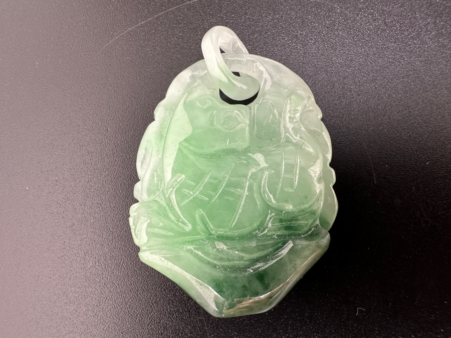 Carved Jadeite Pendant 14.4g [Photo 2]