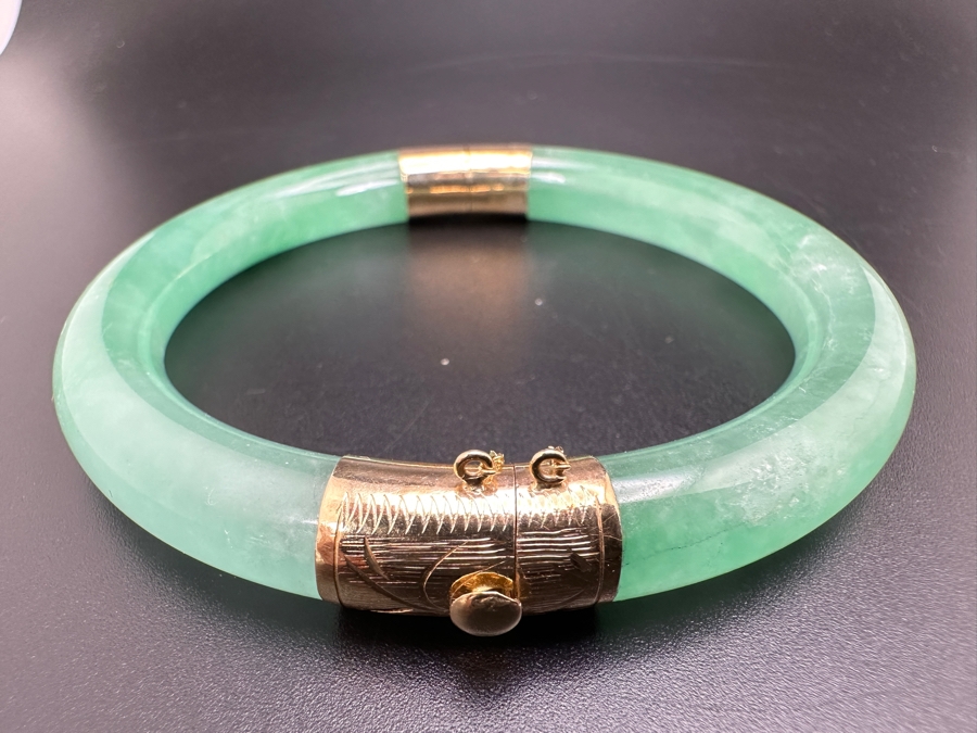Jadeite Bracelet with 14K Gold Clasp and Hinge 39.6g [Photo 6]