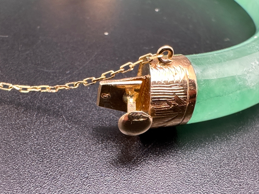 Jadeite Bracelet with 14K Gold Clasp and Hinge 39.6g [Photo 9]