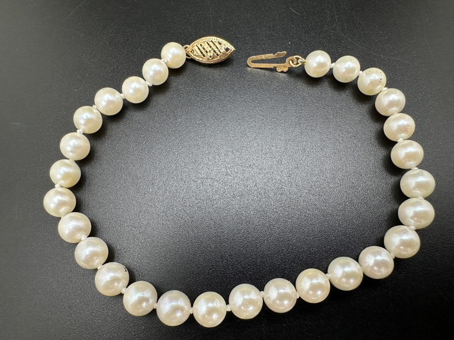 7' Pearl Bracelet with 14K Gold Clasp [Photo 3]