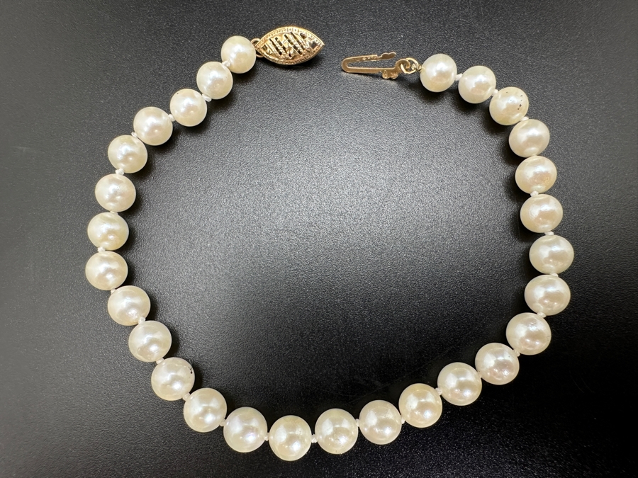 7' Pearl Bracelet with 14K Gold Clasp [Photo 2]