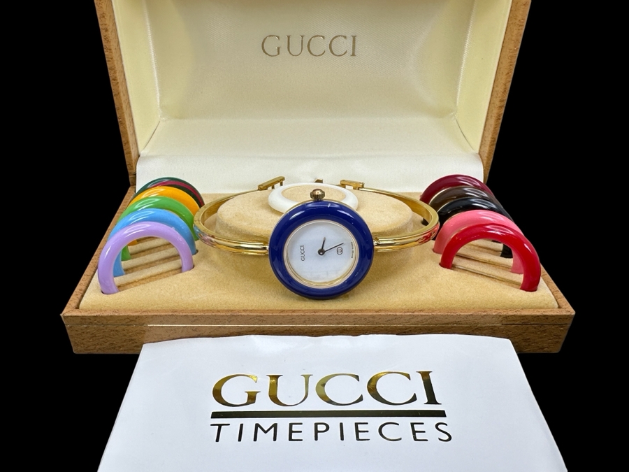 Gucci 1100-L Change Bezel Chameleon Watch 