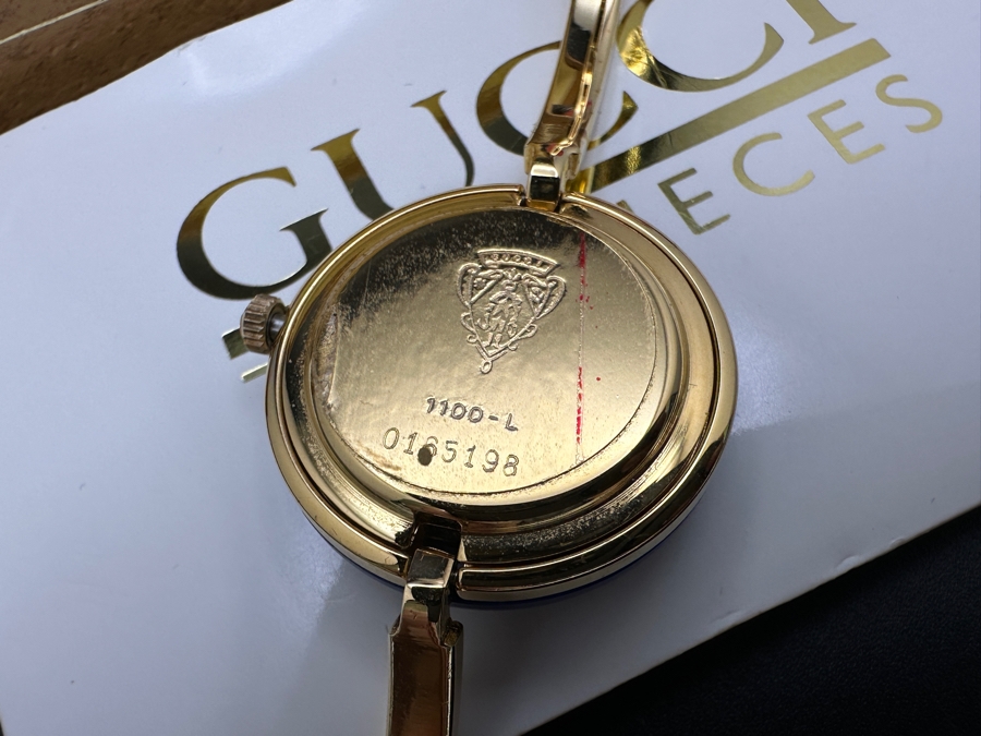 Gucci 1100-L Change Bezel Chameleon Watch  [Photo 6]