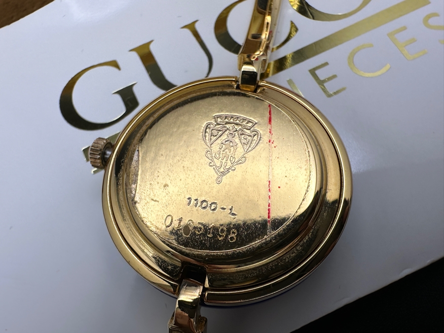 Gucci 1100-L Change Bezel Chameleon Watch  [Photo 7]