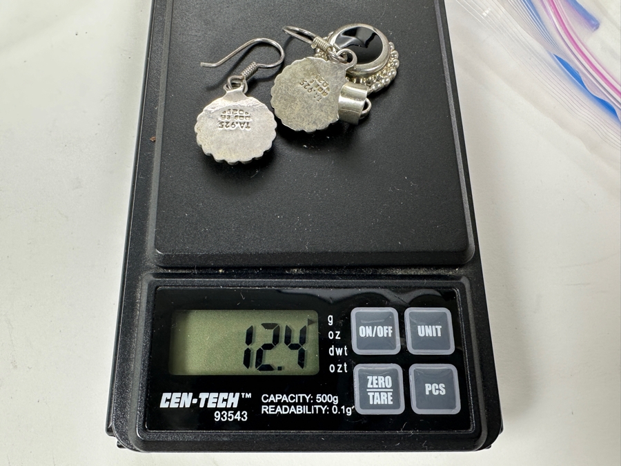 Sterling Silver and Black Onyx Pendant and Earrings 12.4g  [Photo 4]