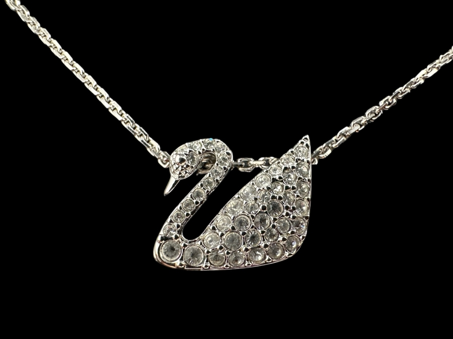 Swarovski Crystal Swan Pendant with 18' Necklace  [Photo 3]