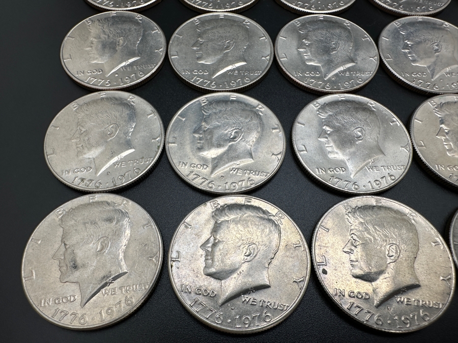 Set of (20) Kennedy Bicentennial Half Dollar Coins [Photo 5]