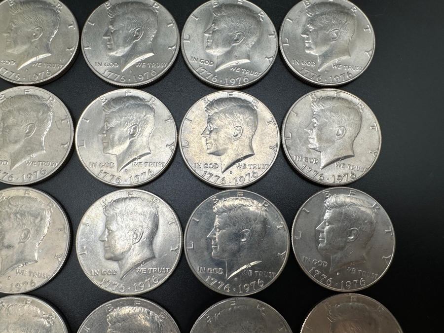 Set of (20) Kennedy Bicentennial Half Dollar Coins [Photo 4]