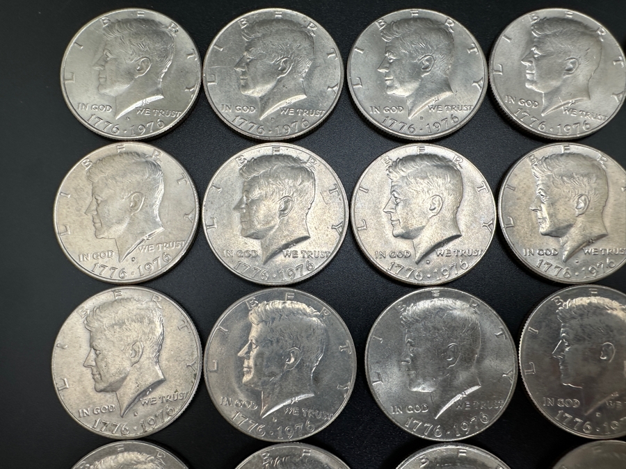 Set of (20) Kennedy Bicentennial Half Dollar Coins [Photo 3]