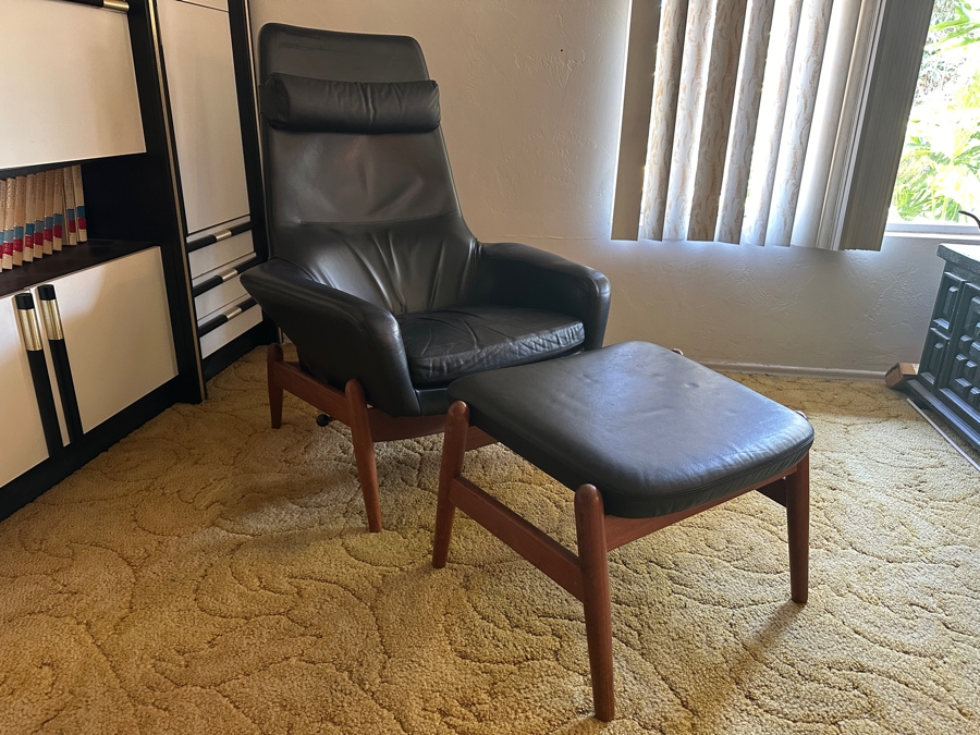 Vintage Mid-Century Modern Arnold Madsen Easy Chair With Matching Stool Ottoman Model MS 30 Danish Teak / Leather Made By Madsen & Schubell Estimate $10,000-$15,000 [Photo 5]