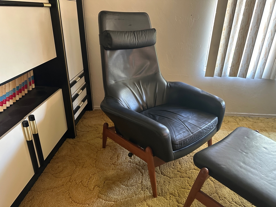 Vintage Mid-Century Modern Arnold Madsen Easy Chair With Matching Stool Ottoman Model MS 30 Danish Teak / Leather Made By Madsen & Schubell Estimate $10,000-$15,000 [Photo 7]