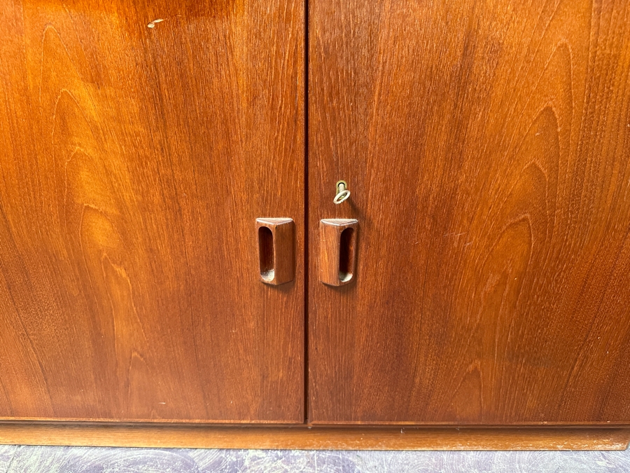 Vintage Mid-Century Danish Modern Soborg Mobler Teak 2-Piece Bookcase Cabinet 39.5W X 18.5D X 71.5H [Photo 5]